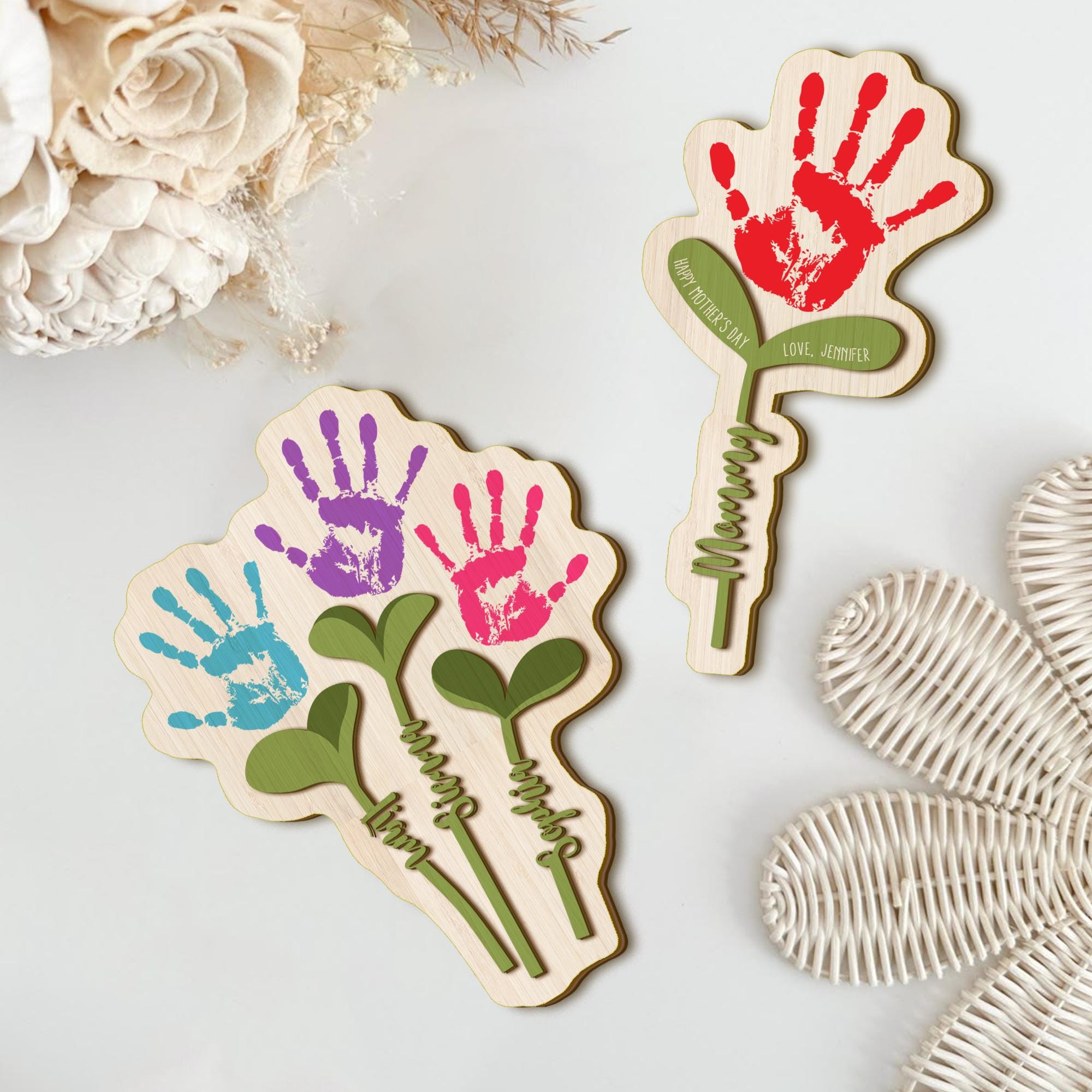 Personalized Handprint Flower Gift for Mom, Wooden Keepsake Mother’s Day Gift, Custom Baby Handprint Plaque, Mom Gift from Kids, Wooden Sign